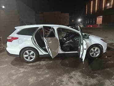 пасат венто: Ford Focus: 2013 г., 1.6 л, Механика, Бензин, Универсал — 3