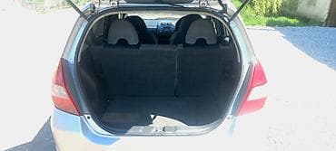 фит рестайлинг: Honda Fit: 2002 г., 1.3 л, Вариатор, Бензин, Хэтчбэк — 5