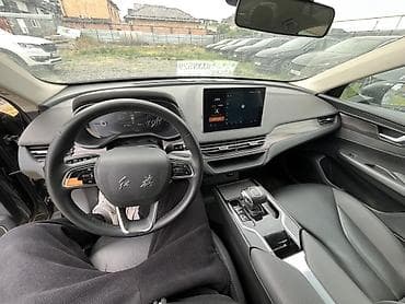Roewe : 2021 г., Робот, Электромобиль, Седан — 5