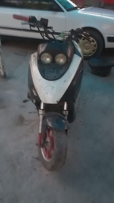 lexus rx 2008: Тип скутера 125 куб. см, Бензин, Б/у — 3