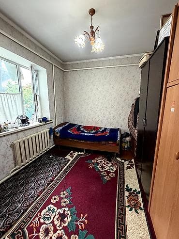 сараи: В Сокулуке ( верхняя зона) продается просторный дом. 🏠 Участок 12 — 9