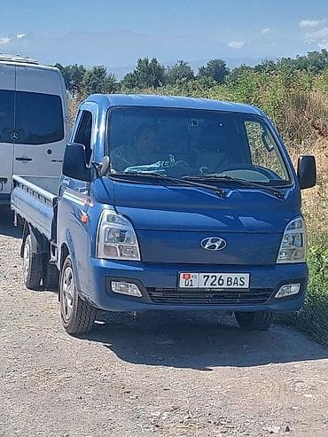 ош рассрочка машина: Легкий грузовик, Hyundai, Стандарт, 2 т, Б/у — 1