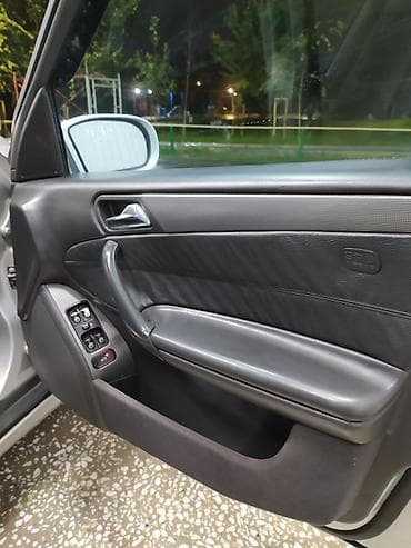 e2 byd: Mercedes-Benz C-Class: 2002 г., 2.6 л, Автомат, Бензин, Седан — 7