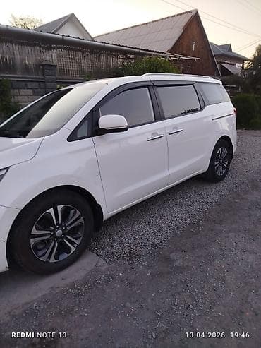ауди а4 двери: Kia Carnival: 2026 г., 2.2 л, Автомат, Дизель, Минивэн — 10