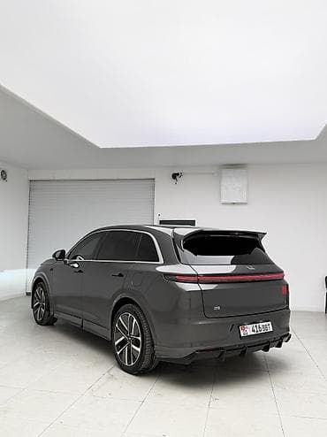 launch pro: Lixiang L7: 2023 г., 1.5 л, Автомат, Электромобиль, Внедорожник — 9