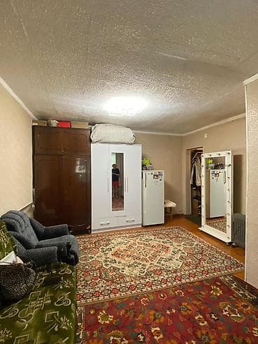 Квартиры: 1 комната, 28 м², Хрущевка, 1 этаж, Старый ремонт — 2