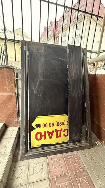 вывеска открыто: Уличный рекламный короб/стенд с рамой - Тип: односторонний рекламный — 4