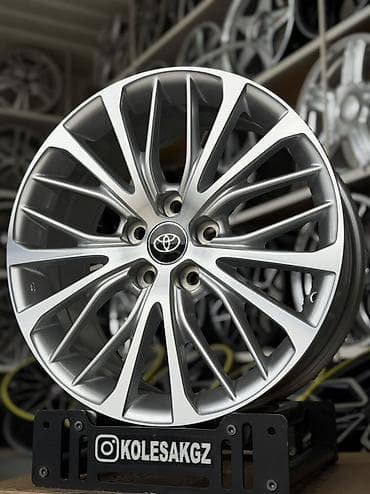 Литые Диски R 18 Toyota, отверстий - 5
