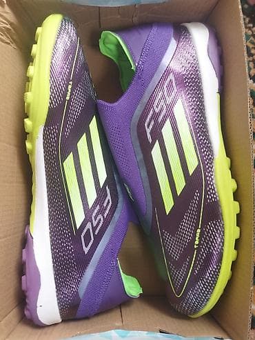 Спорт и отдых: Футбольные бутсы/сороконожки для игры на искусственном покрытии — 3