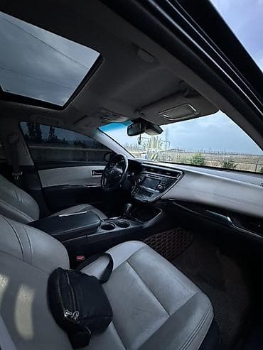Продажа авто: Toyota Avalon: 2017 г., Гибрид, Седан — 10
