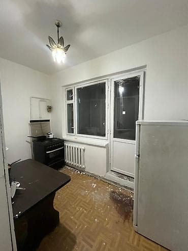 erl group: 1 комната, 35 м², 105 серия, 9 этаж, Старый ремонт — 5