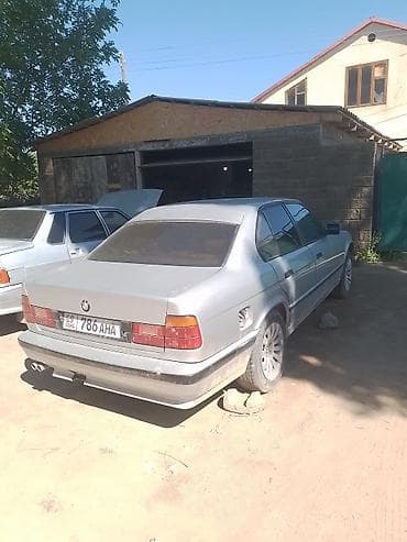 BMW 5 series: 1993 г., Седан