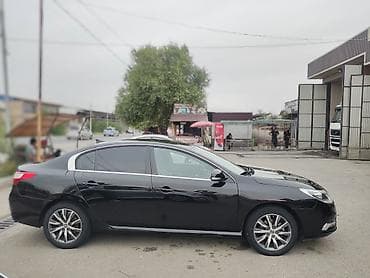 Транспорт: Renault : 2016 г., 2 л, Вариатор, Газ, Седан — 4