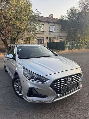 Продажа авто: Hyundai Sonata: 2017 г., 2 л, Автомат, Бензин, Седан — 1
