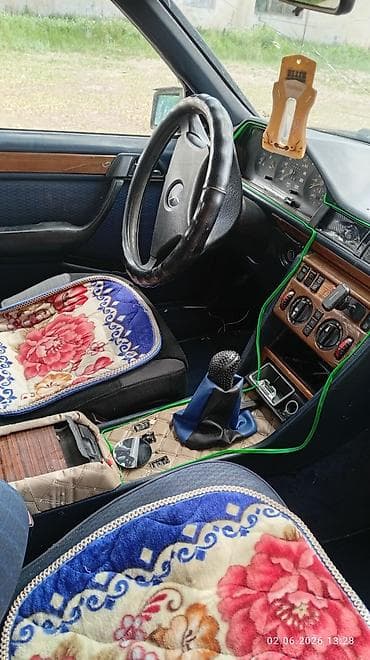ручка на одиссей: Mercedes-Benz E-Class: 1992 г., 2.3 л, Бензин — 4