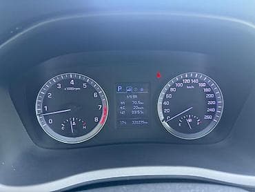 Продажа авто: Hyundai Sonata: 2020 г., 2 л, Автомат, Газ, Седан — 4