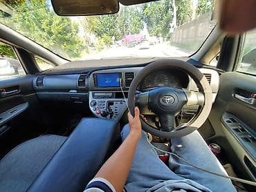 town ace: Toyota WISH: 2003 г., 1.8 л, Автомат, Бензин, Минивэн — 10
