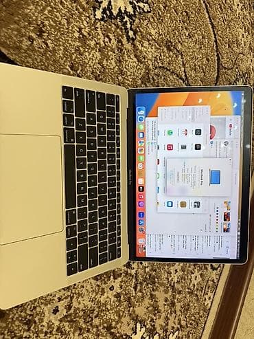 macbook 2014: Apple MacBook Pro 13" (2017, два порта Thunderbolt 3) - Дисплей 13 — 3