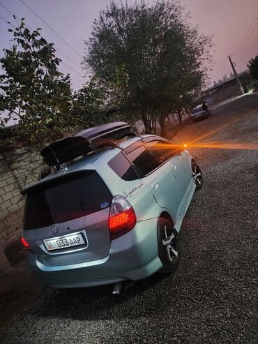 машина в рассрочку бишкек без первоначального взноса: Honda Fit: 2003 г., 1.5 л, Бензин, Хэтчбэк — 5