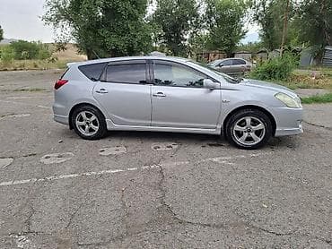 Toyota Caldina: 2004 г., 2 л, Автомат, Бензин, Универсал — 2
