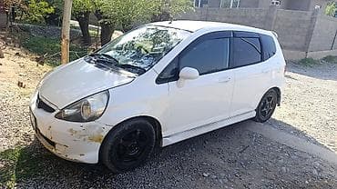 Honda Fit: 2002 г., 1.3 л, Хэтчбэк