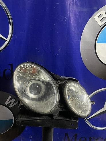 Передняя правая фара Mercedes-Benz 2004 г., Б/у, Оригинал, Япония