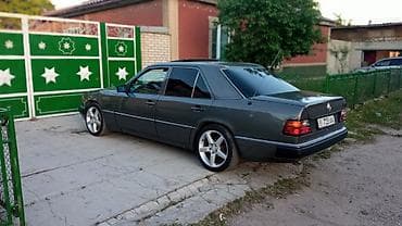 серв машина: Mercedes-Benz W124: 1990 г., 2.3 л, Механика, Бензин, Седан — 4