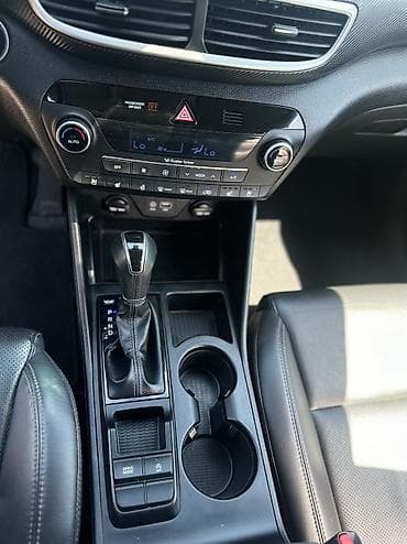 hundai: Hyundai Tucson: 2019 г., 2 л, Автомат, Дизель, Кроссовер — 8