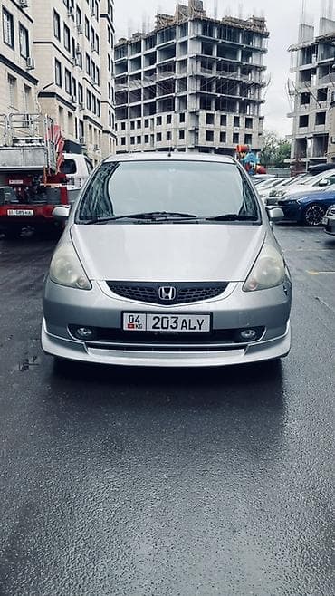 лодка на машину: Honda Fit: 2003 г., 1.5 л, Вариатор, Бензин, Хэтчбэк — 2