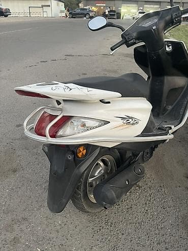Макси-скутер Honda, 125 куб. см, Бензин, Колдонулган — 7