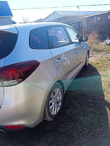 lada 2114: Kia Carens: 2017 г., 2 л, Автомат, Газ, Минивэн — 2