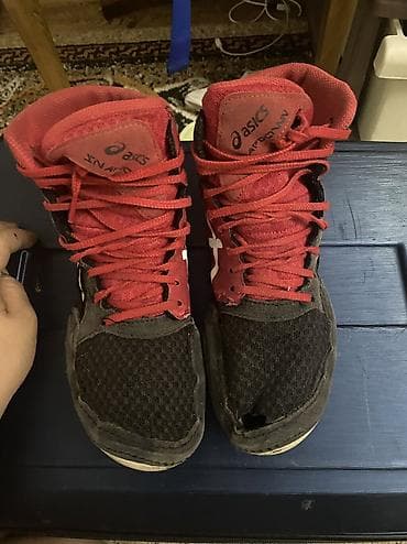 асикс красный: Мужские кроссовки, 36.5, Asics, Б/у, цвет - Красный, Самовывоз, Платная доставка — 1