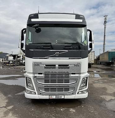 розетка на прицеп: Тягач, Volvo, 2016 г., Тентованный — 1