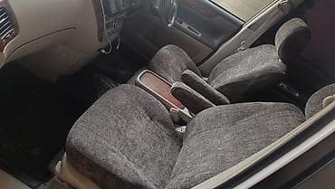 windom 2003: Toyota Ipsum: 2004 г., 2.4 л, Автомат, Газ, Минивэн — 8