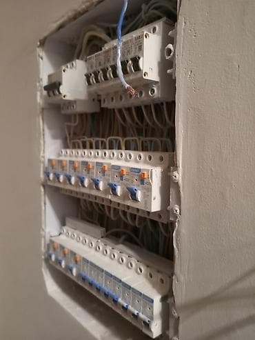 цены на строительные работы бишкек: ⚡ Электромонтаж от БАЙЭЛ ⚡ Качественно и аккуратно выполняем: • — 3