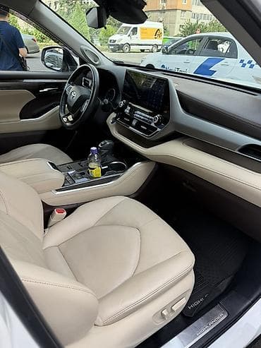 их 5: Toyota Highlander: 2020 г., 2.5 л, Гибрид, Кроссовер — 5