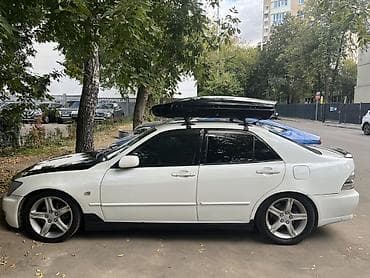 Toyota Altezza: 2003 г., 2 л, Автомат, Бензин, Седан