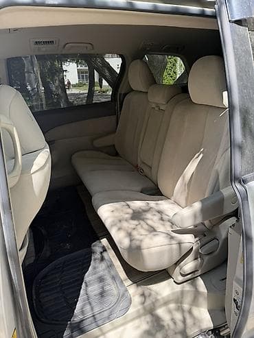 Транспорт: Toyota Estima: 2011 г., Гибрид, Минивэн — 6
