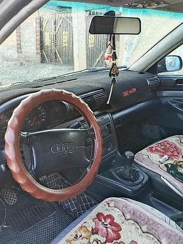 civic 1991: Audi A4: 1996 г., 1.8 л, Ручные, Бензин, Седан — 5