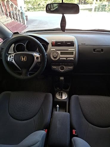 на jazz: Honda Jazz: 2006 г., 1.5 л, Автомат, Бензин — 6