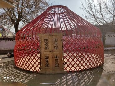 юрту: Аренда юрты, Каркас Деревянный, 65 баш, С полом, Стол, Стулья — 3