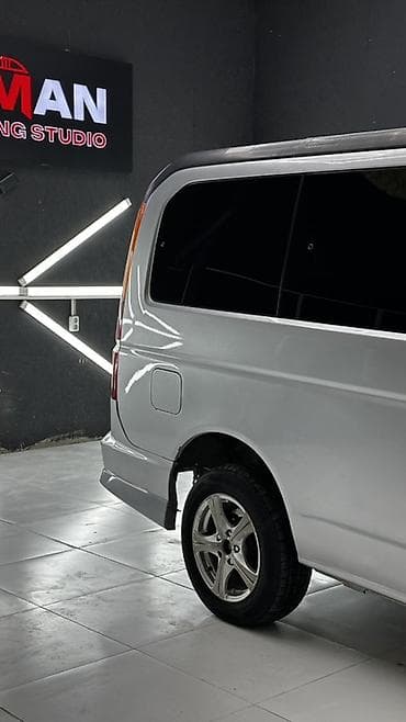 Honda Stepwgn: 2002 г., 2 л, Автомат, Газ, Минивэн — 3