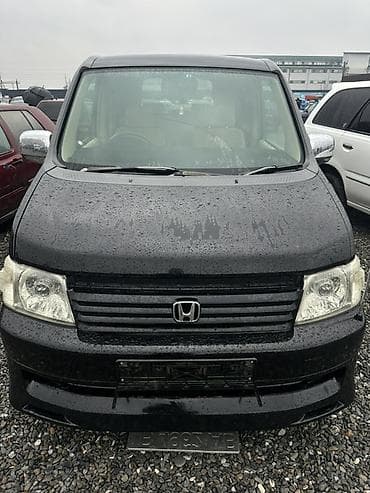 Honda Stepwgn: 2002 г., 2 л, Автомат, Бензин, Минивэн — 1
