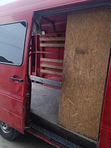 Транспорт: Жеңил жүк ташуучу унаа, Mercedes-Benz, Дубль, 3 т, Колдонулган — 6
