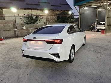 byd e9: Kia K3: 2019 г., 1.6 л, Автомат, Бензин, Седан — 8