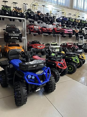 детские машины с аккумулятором: Детский электрокар — 3