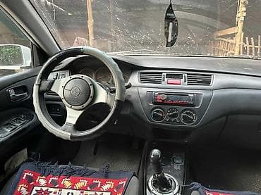 lexsus lx 470: Mitsubishi Lancer: 2005 г., Механика, Бензин, Седан — 5