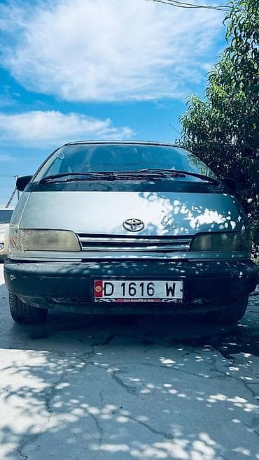 260: Toyota Previa: 1992 г., 2.5 л, Механика, Газ, Минивэн — 3