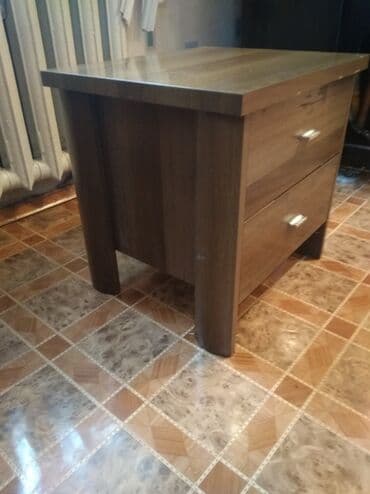 стол корейский: Продаю прикроватную тумбочку 1 шт,цвет соответствует фото,район Азия — 2