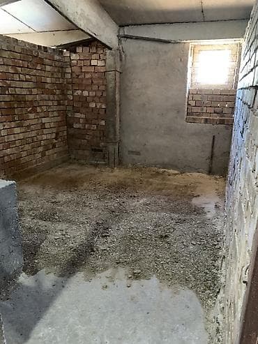 Срочно сдается в аренду помещение для лошадей, 14 мест ( диников)